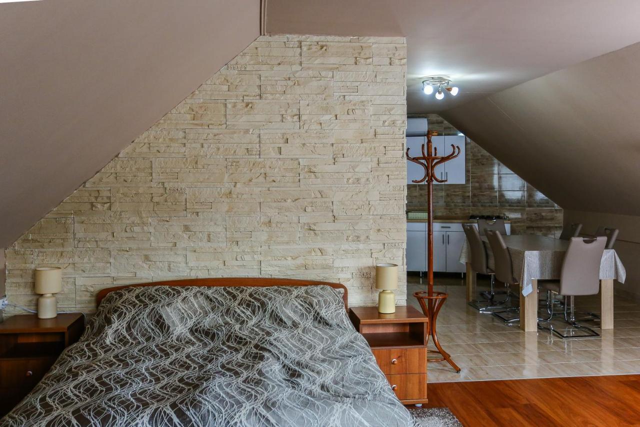 Gardi Apartman Szekszárd Extérieur photo