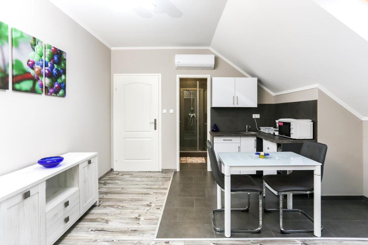 Gardi Apartman Szekszárd Extérieur photo
