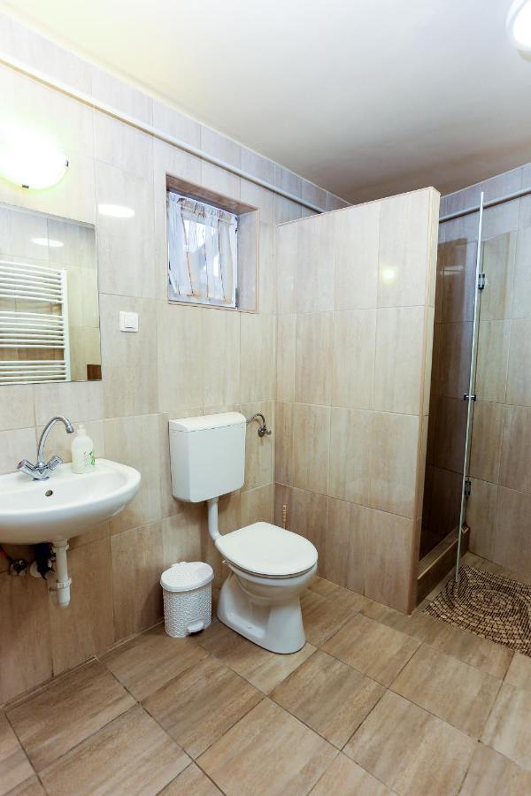 Gardi Apartman Szekszárd Extérieur photo