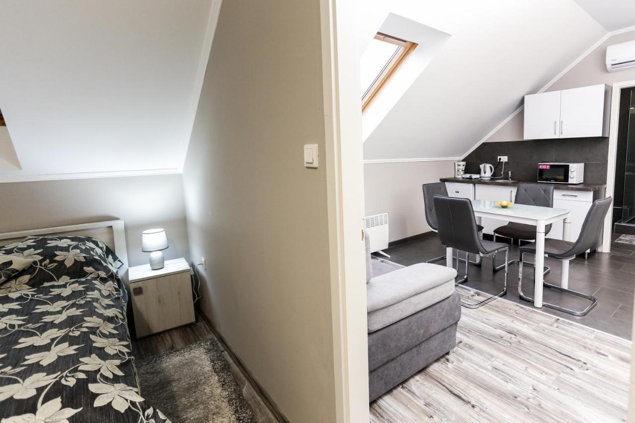 Gardi Apartman Szekszárd Extérieur photo
