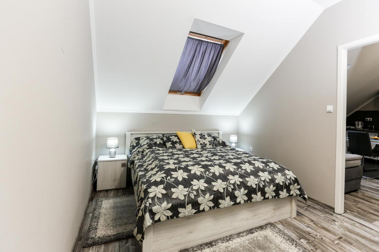 Gardi Apartman Szekszárd Extérieur photo